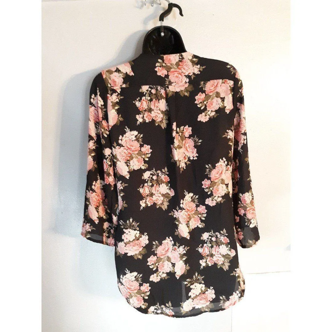Rue 21 black sheer floral blouse - Image 4