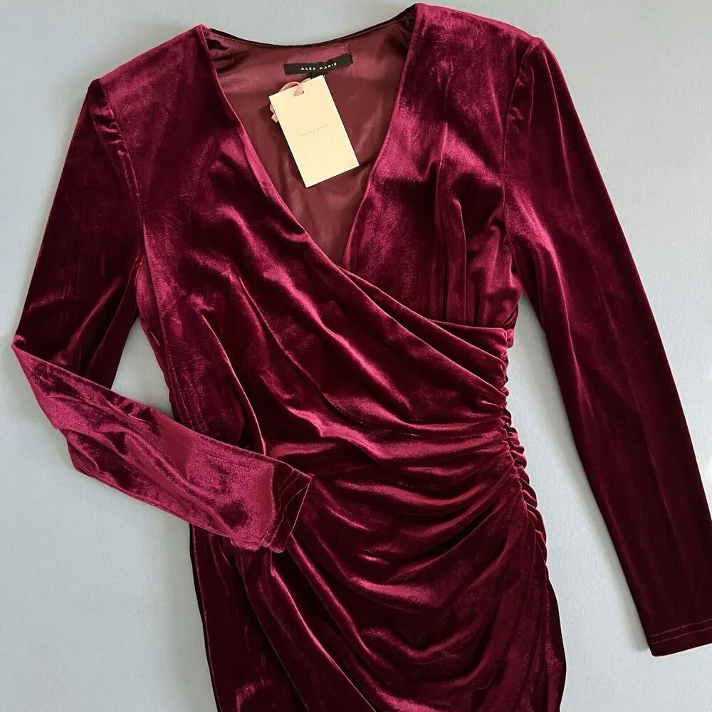 NWT Alex Marie Nikki Surplice V-Neck Long Sleeve Mahogany Velvet Dress - Image 8