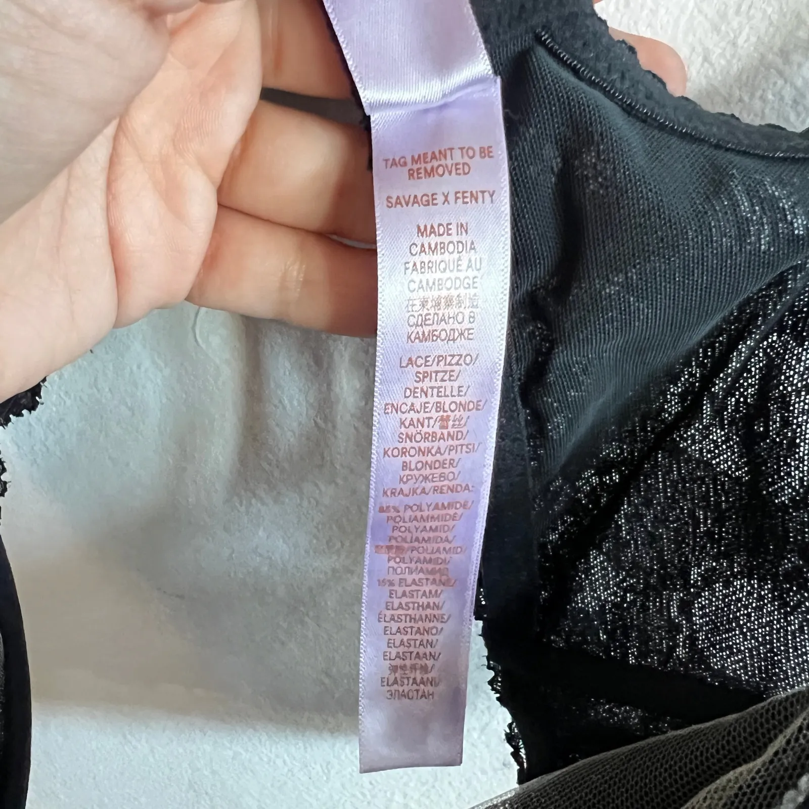 Savage Fenty Sheer Floral Black Lace Bra 34DD Adjustable Straps Underwire Size undefined - Image 5