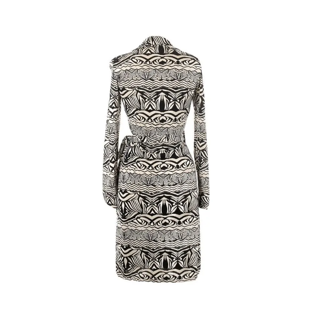 NWT Diane von Furstenberg New Jeanne Two in Zebra Tattoo Silk Wrap Dress 8 - Image 11