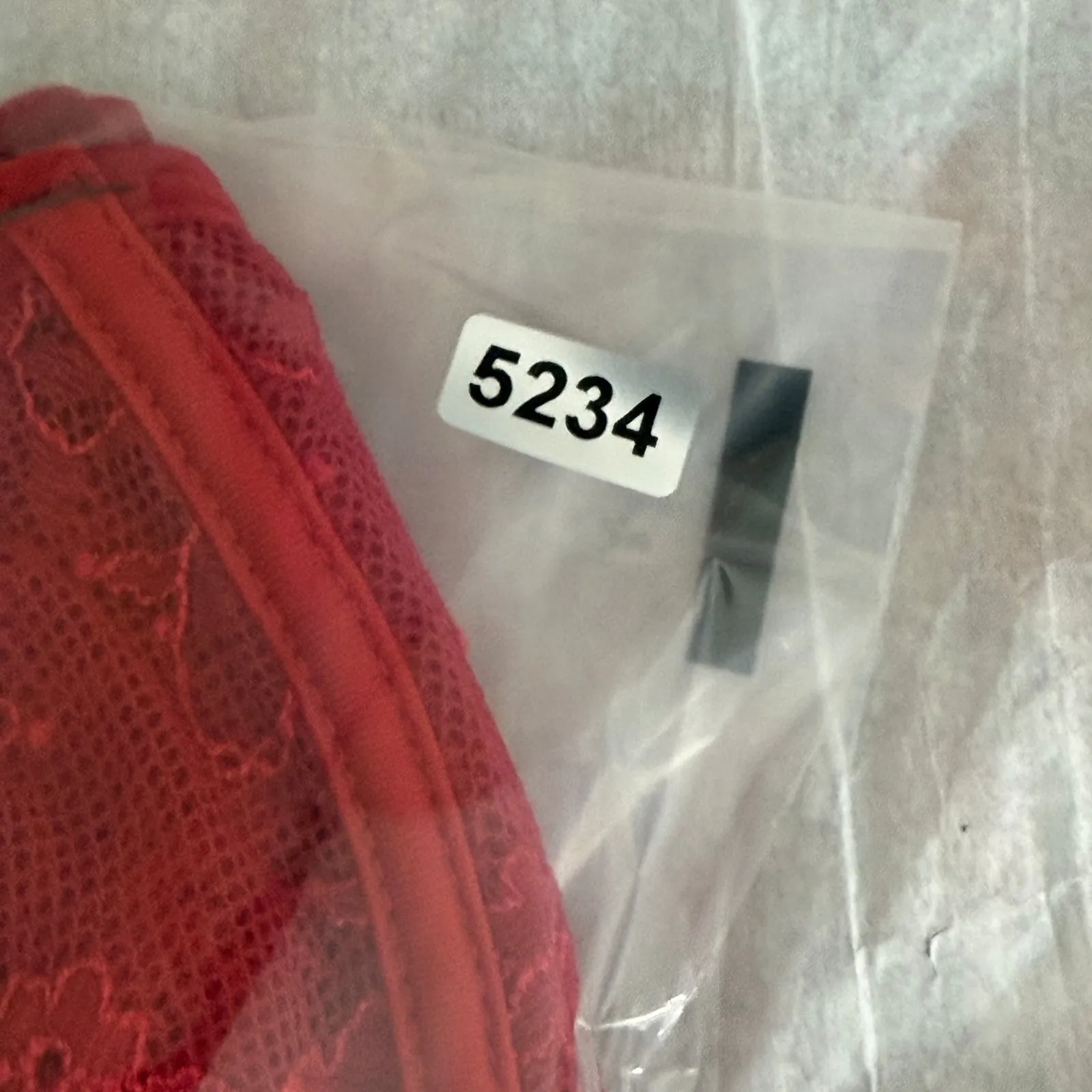 NWT Fredericks of Hollywood Red Lace Heart Ring Strappy Balconette Bra L/XL Size undefined - Image 7