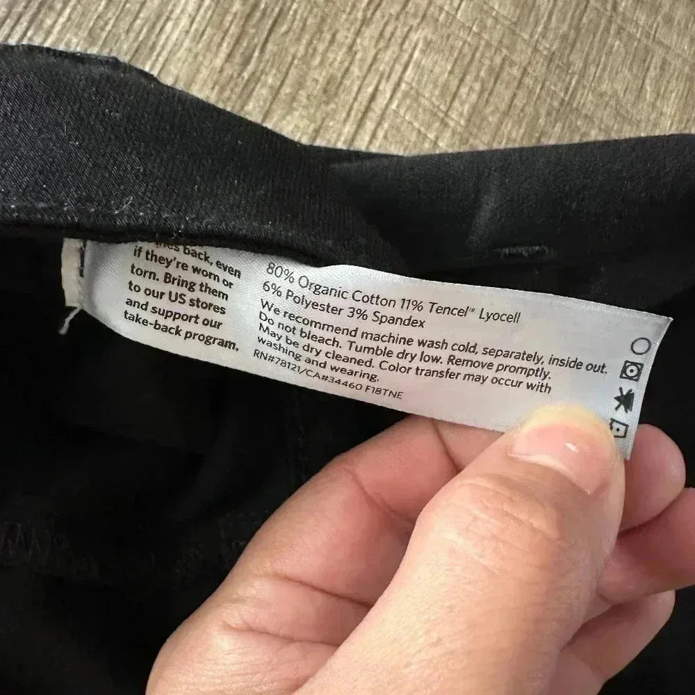 Eileen Fisher skinny moto jeans size 6P - Image 3