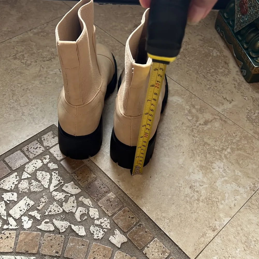 Combat boots size 8.5 - Image 5