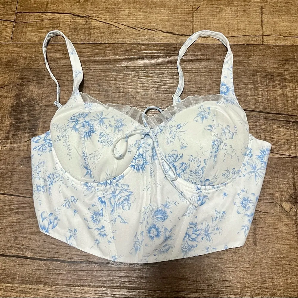 NWT Floral toile print corset top - Image 2