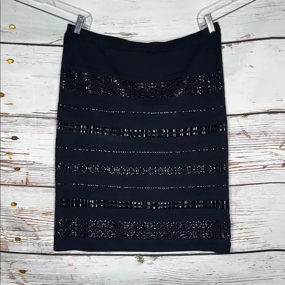 Carmen Marc Valvo NWT Size XL Black Embellished Midi Straight Pencil Skirt - Image 1