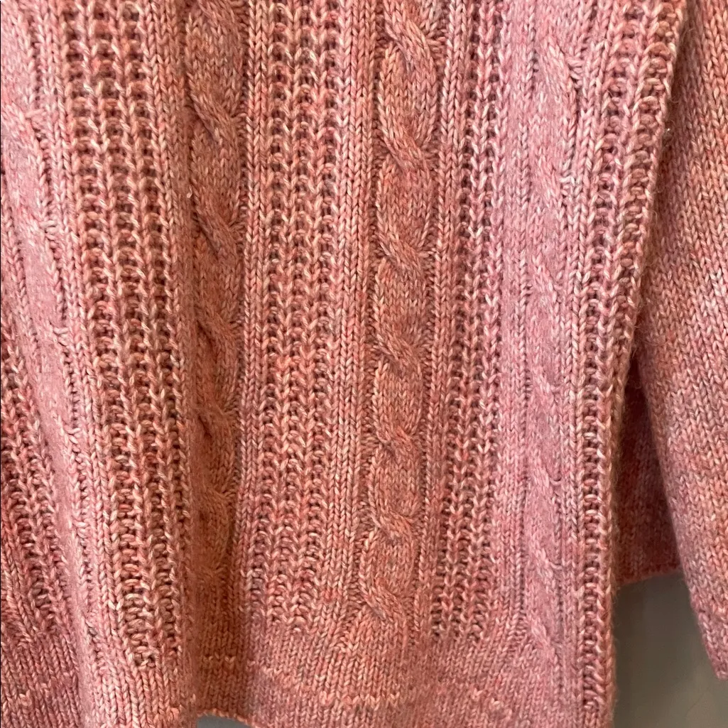 Women's Pink Cable Knit Sweater small - Image 3