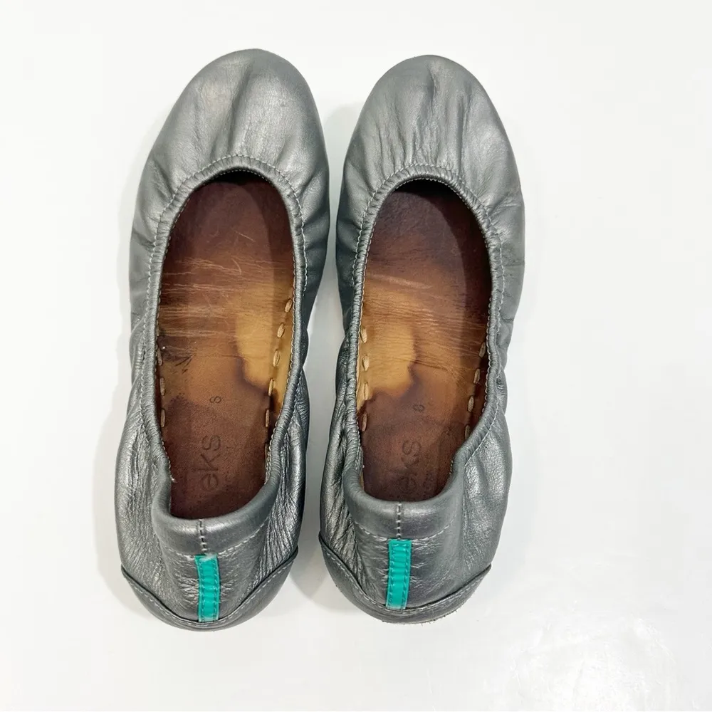 TIEKS Packable Leather Ballet Flats in Metallic Pewter Silver - Image 8