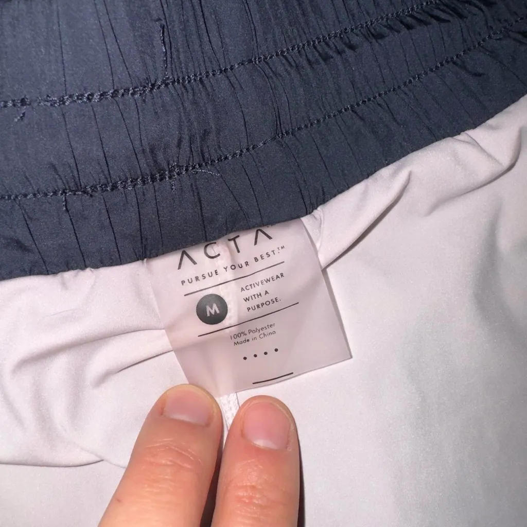 ACTA high waisted running shorts - Image 3