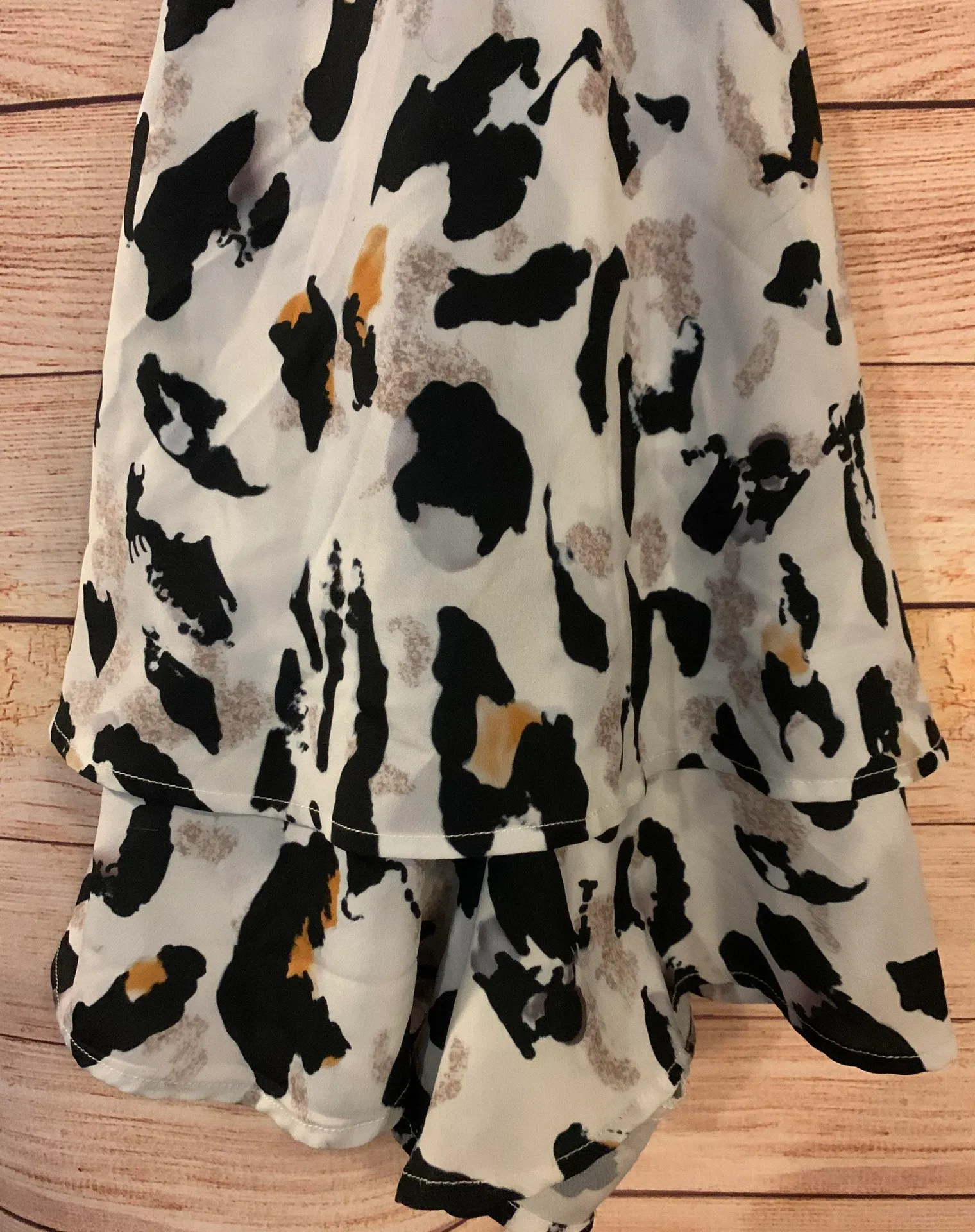 Boutique Leopard Print Romper - Image 3