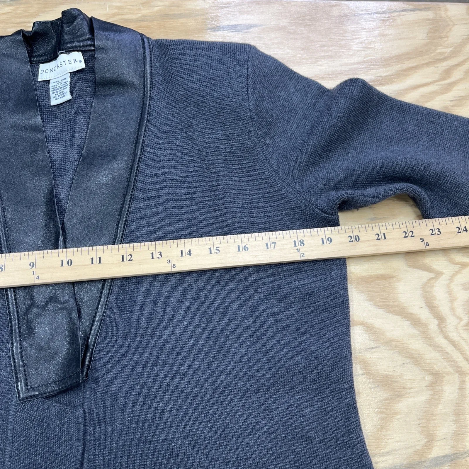 Doncaster Women’s Wool Open Front Cardigan Gray Size Medium Capsule Chic - Image 10