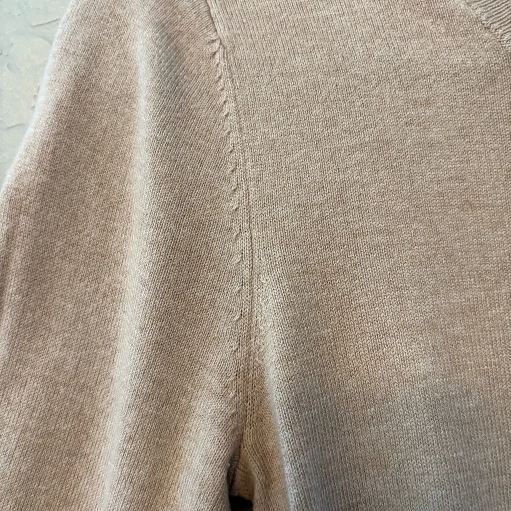 Motherhood Maternity beige long sleeve crew neck knit sweater size small - Image 9