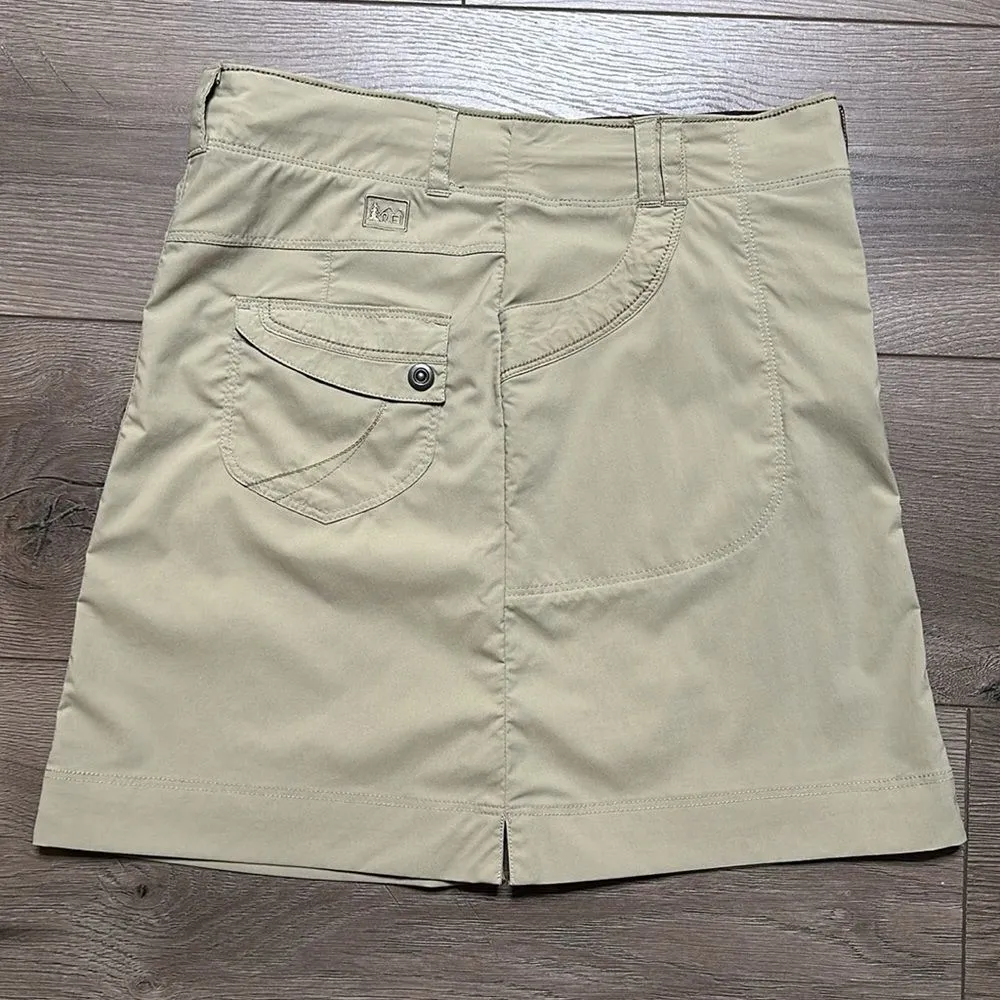 REI 17” Tan High Rise Hiking Casual Nylon Stretch‎ Skirt Size 2 - Image 3