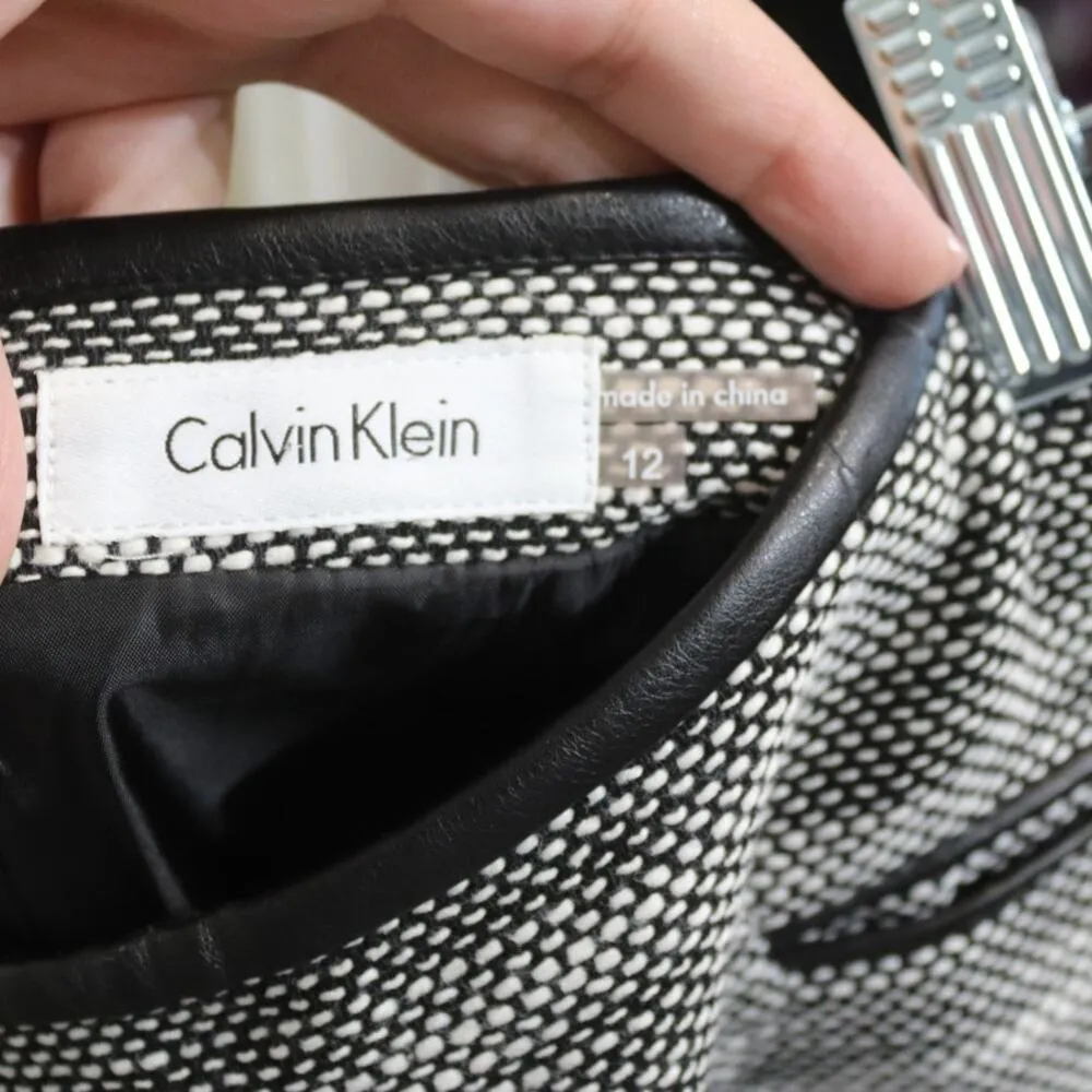 Calvin Klein Black Zip Back Lined Faux Leather Trim Mini Pencil Skirt Sz 12 - Image 5