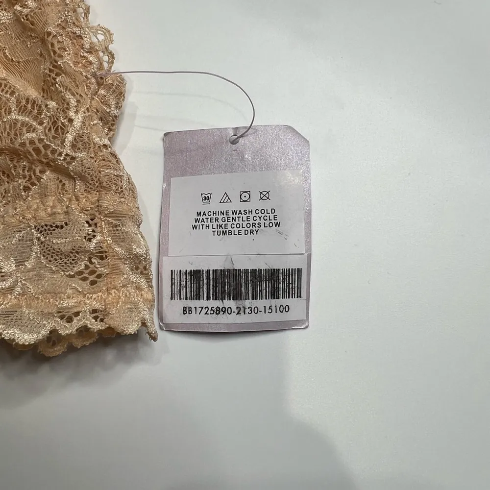 NWT savage x fenty size 1x bralette - Image 4