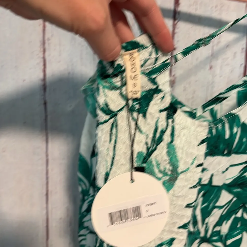 NWT Boho Me Green Leaf Print Women's Dress - Image 8