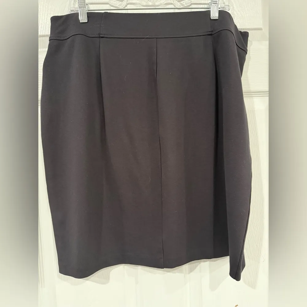 🎄Apt 9 Black pencil skirt - Image 4