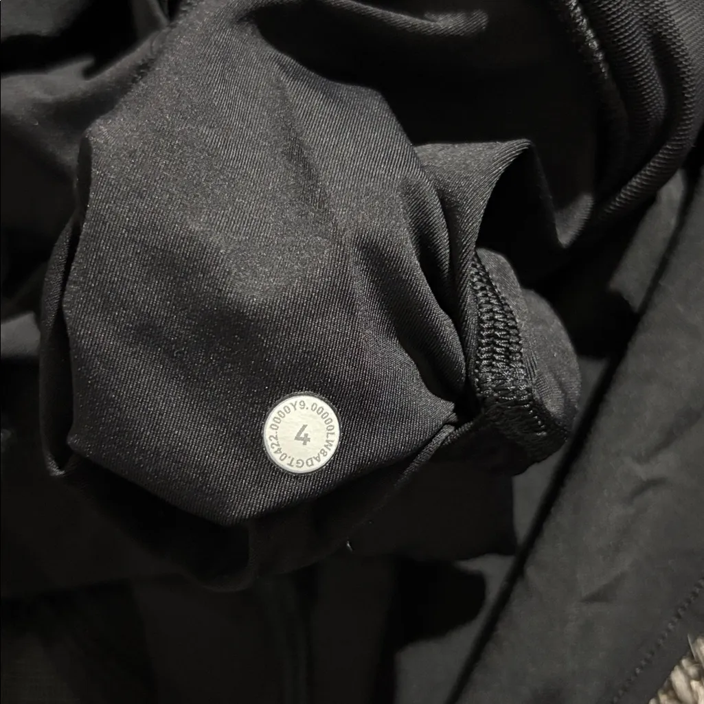 Lululemon Hotty Hot High-Rise Skirt *Long - Image 3