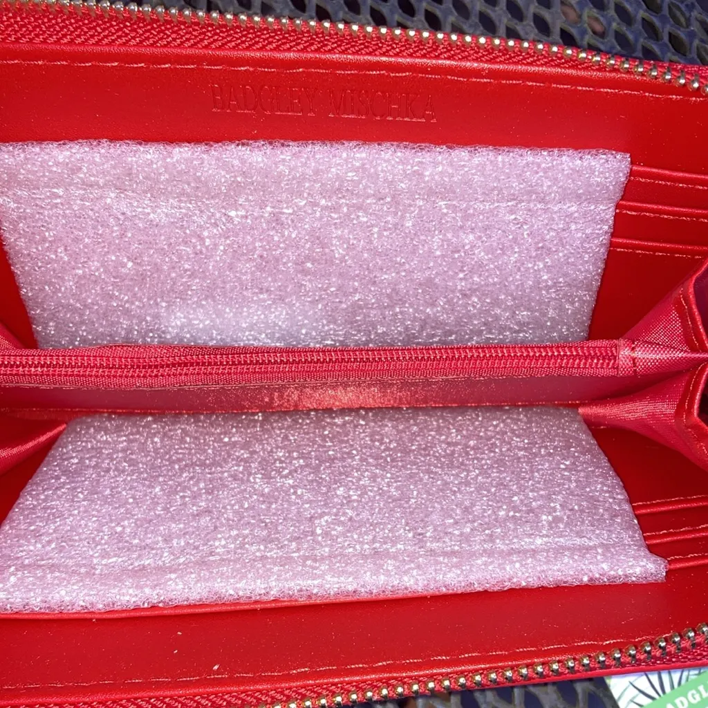 RED ORANGE BADGLEY MISHKA ACCORDION WALLET - BRAND NEW - Image 7