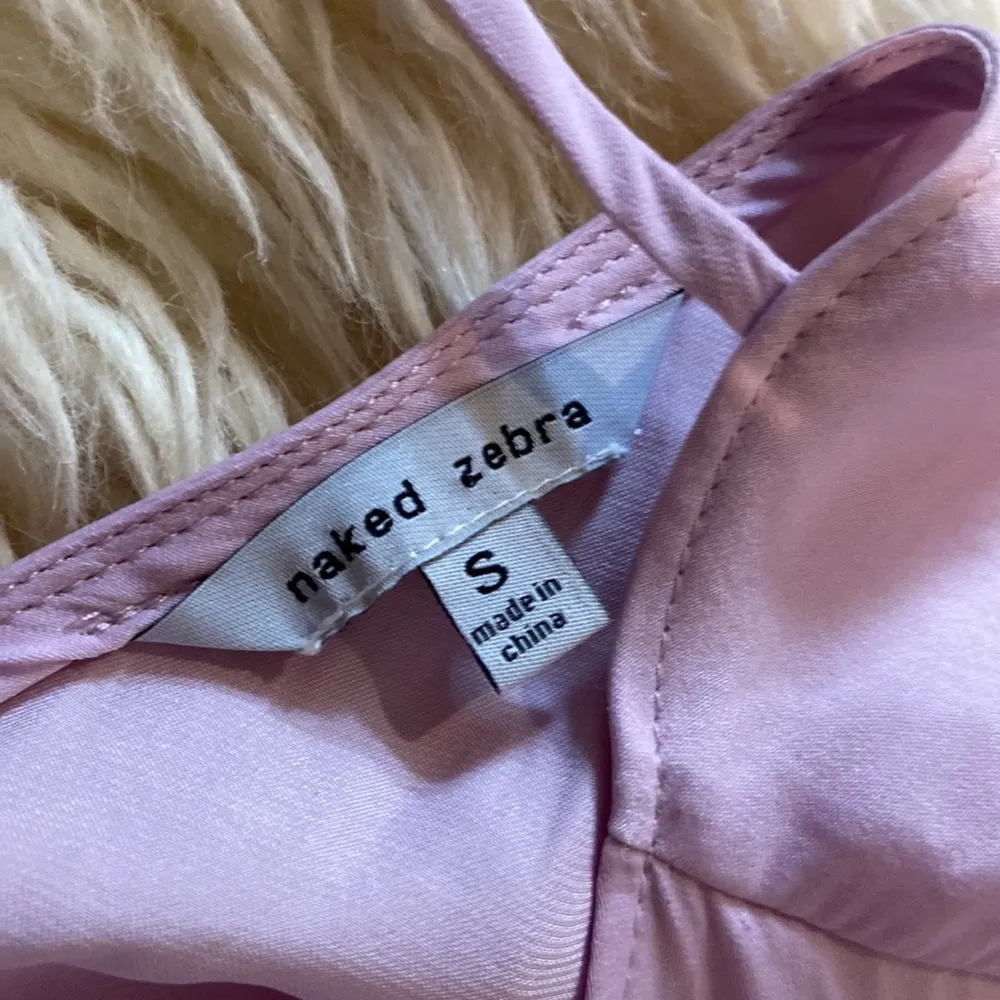 Naked Zebra Lilac Purple Women’s Short Sleeve Drape Blouse Flowy EUC Sz S - Image 88