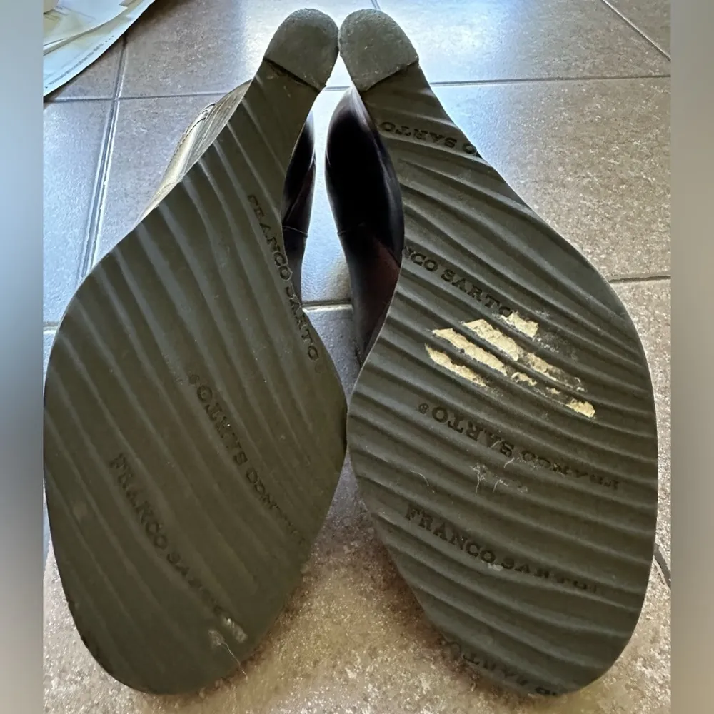 Franco Sarto Dark Brown Leather Pep Toe Wedge Shoe & Non Adjustable Trap… - Image 12