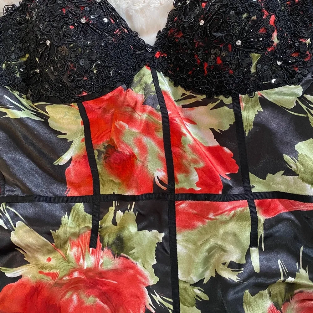 Sherri Hill Sequin Bodice Black Floral Dress 12 XC - Image 5