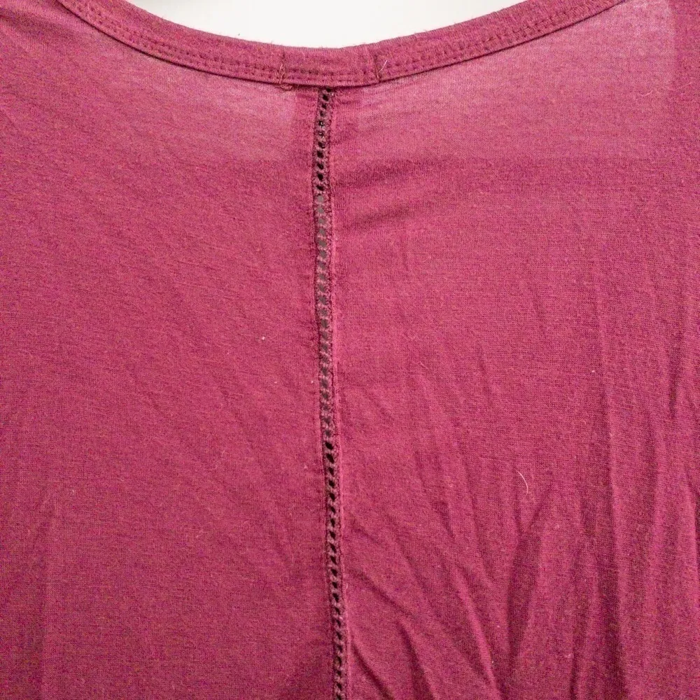 💖Rue 21 Wine V-neck Shirt - Image 5