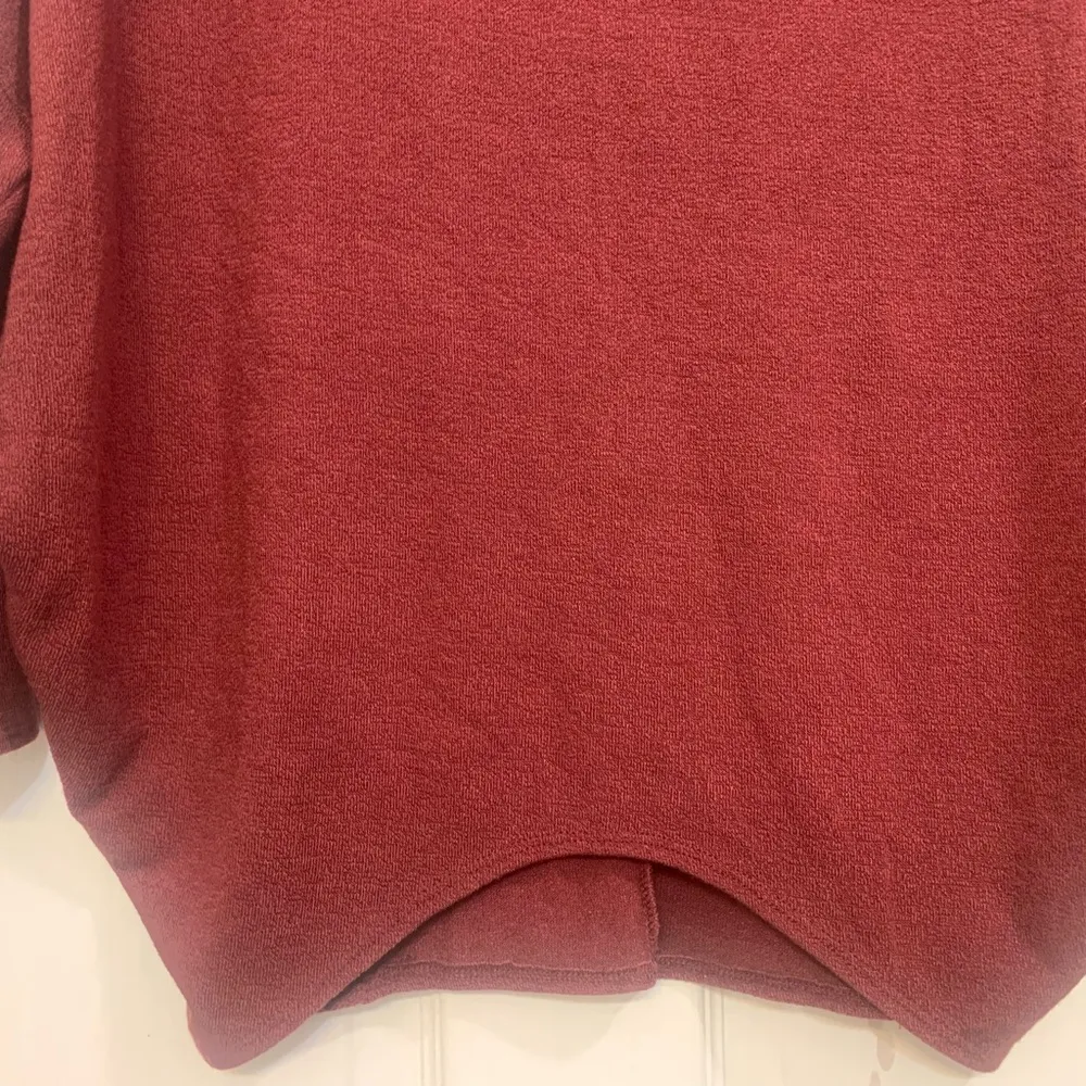 NWOT Francesca’s Blue Rain Maroon Medium BoHo Blouse 1308 Red - Image 3