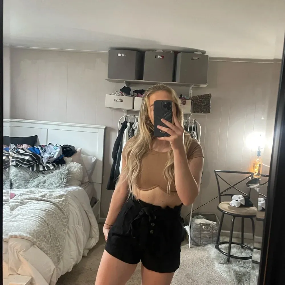 FOREVER 21 button up shorts S - Image 8