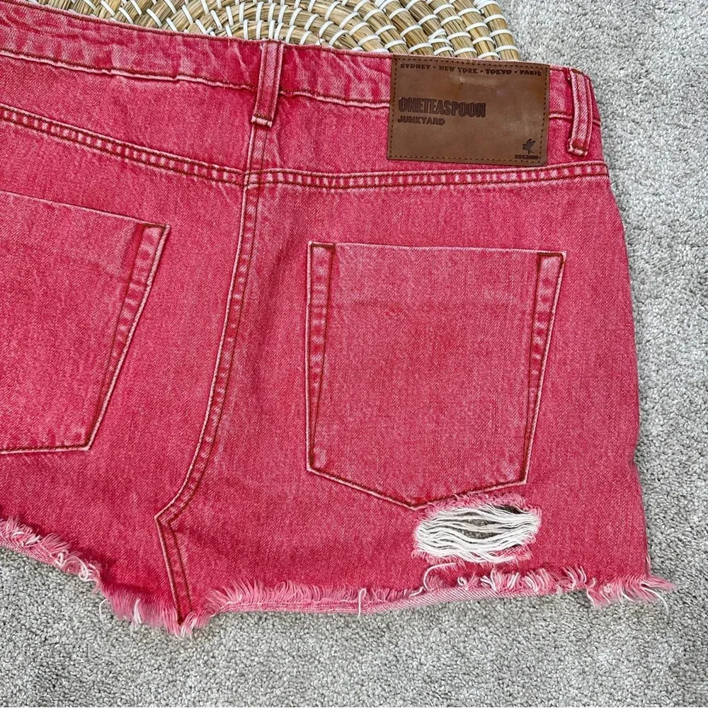 One Teaspoon Junkyard Relaxed Mini Denim Skirt Distressed in Organic Red Size 28 - Image 8