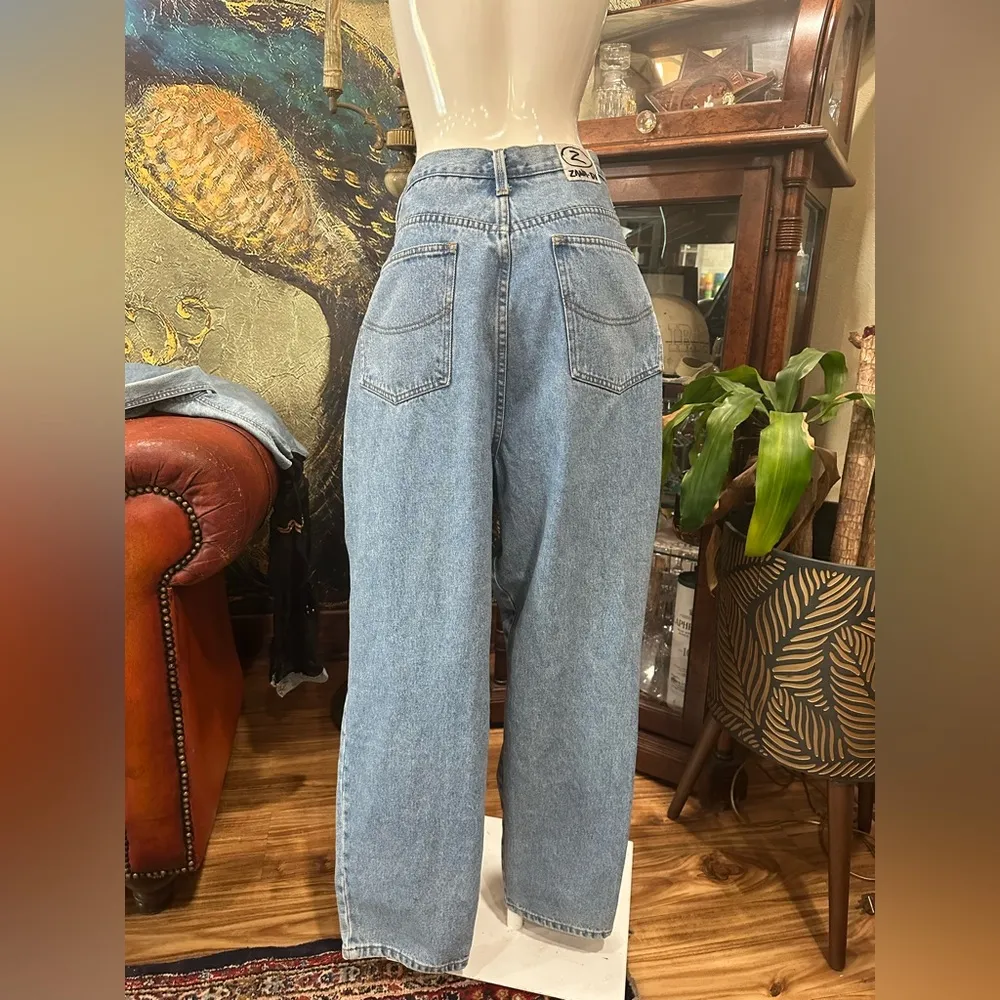 EUC VINTAGE Zana Di  Denim Shirt and Pants Set with Embroidered Patches - Image 10