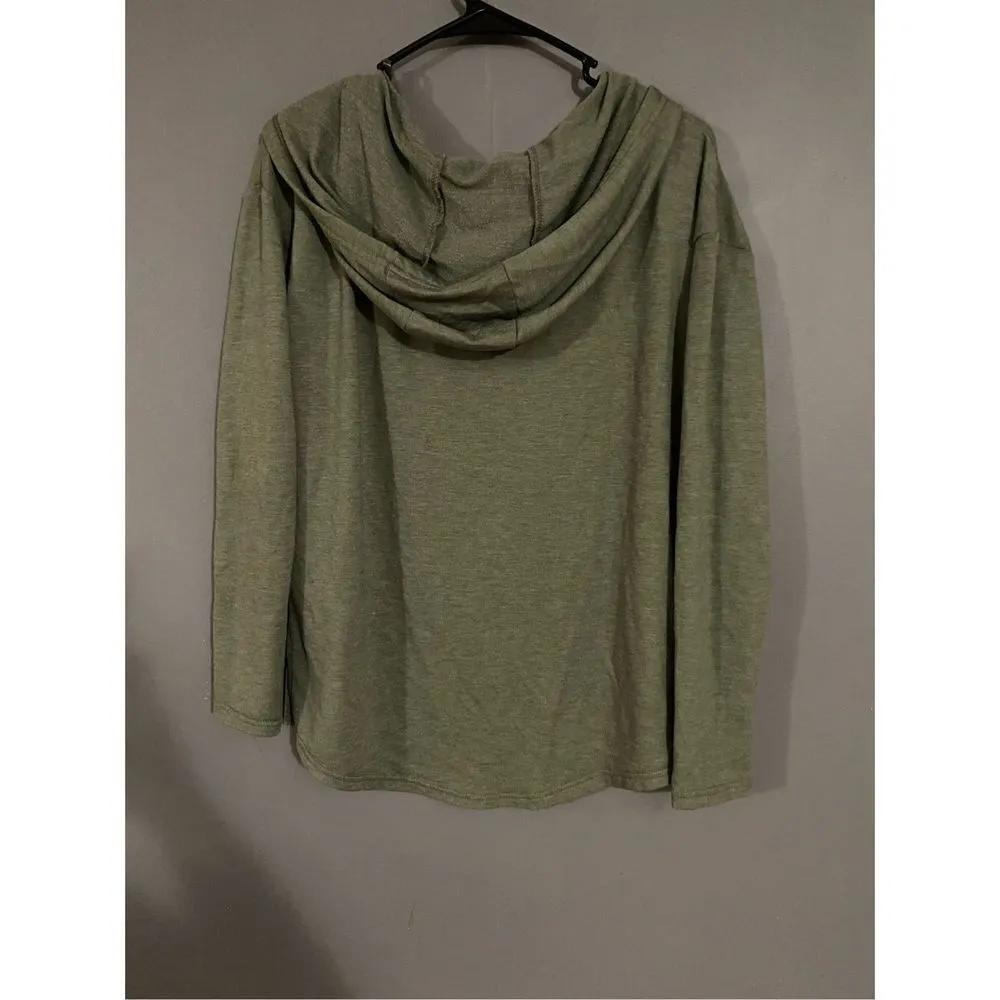 Athletic Works Green Lightweight Hoodie Size Medium - Image 2