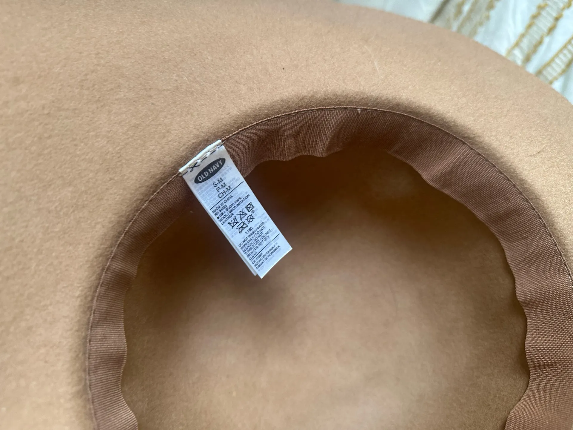 Old navy wool hat - Image 2