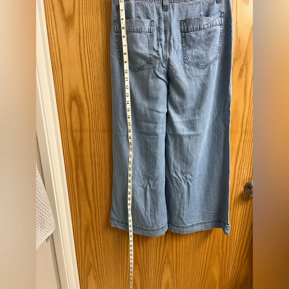 Level 99 Anthropologie light wash - Image 6