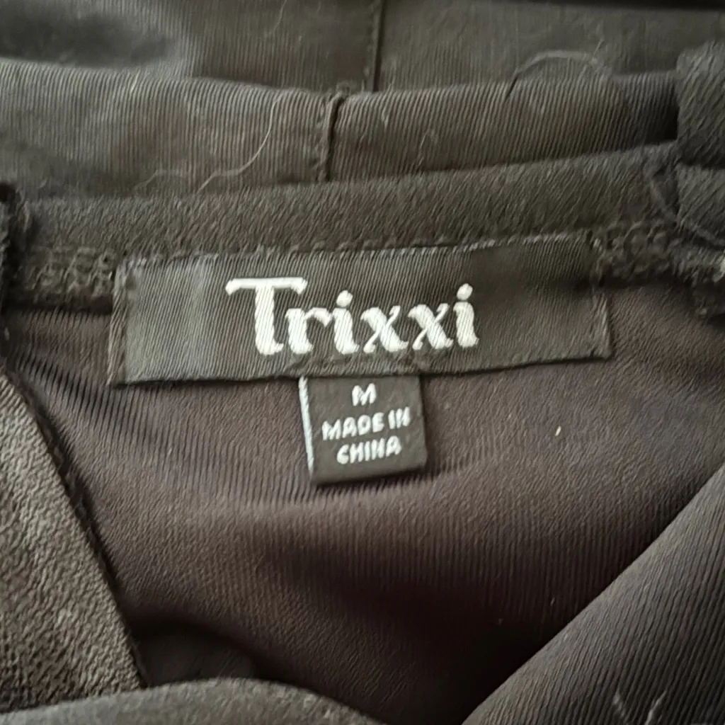 Trixxi Black Floral Mini Dress - Image 5