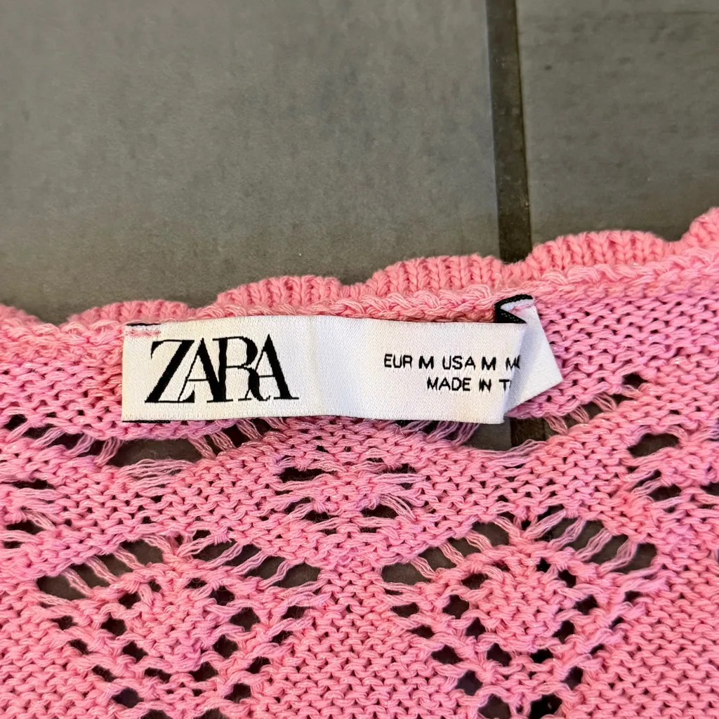 Zara Pink Pointelle Knit Cropped Short Sleeve Scoop Neck Crochet Cardigan - Image 4