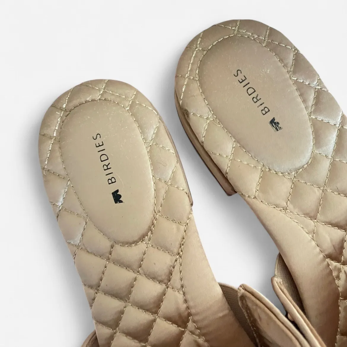 Birdies The Dove Pink Petal Floral Sequin Pointed Toe Mules Flats in Size 10.5 - Image 3