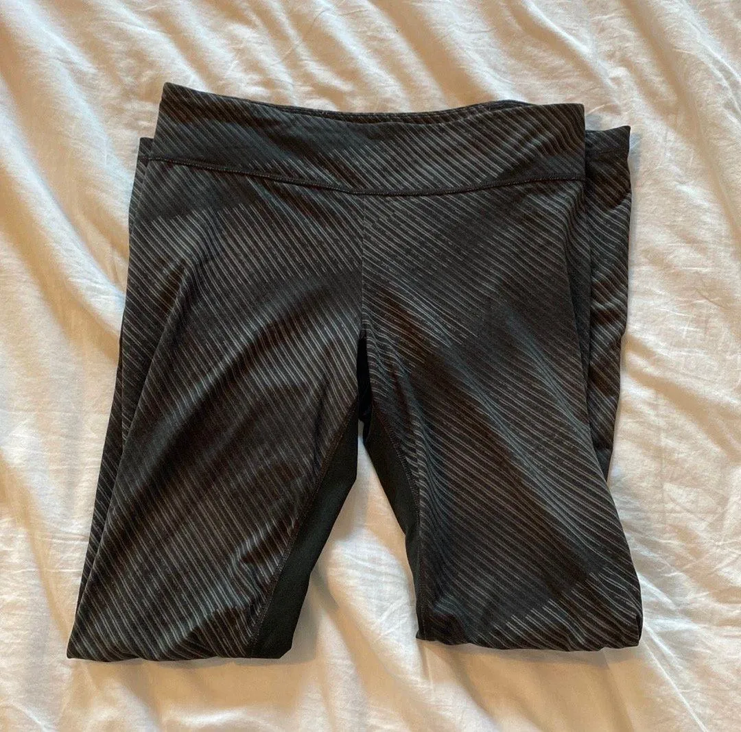 Black Patterned Leggings - Image 3