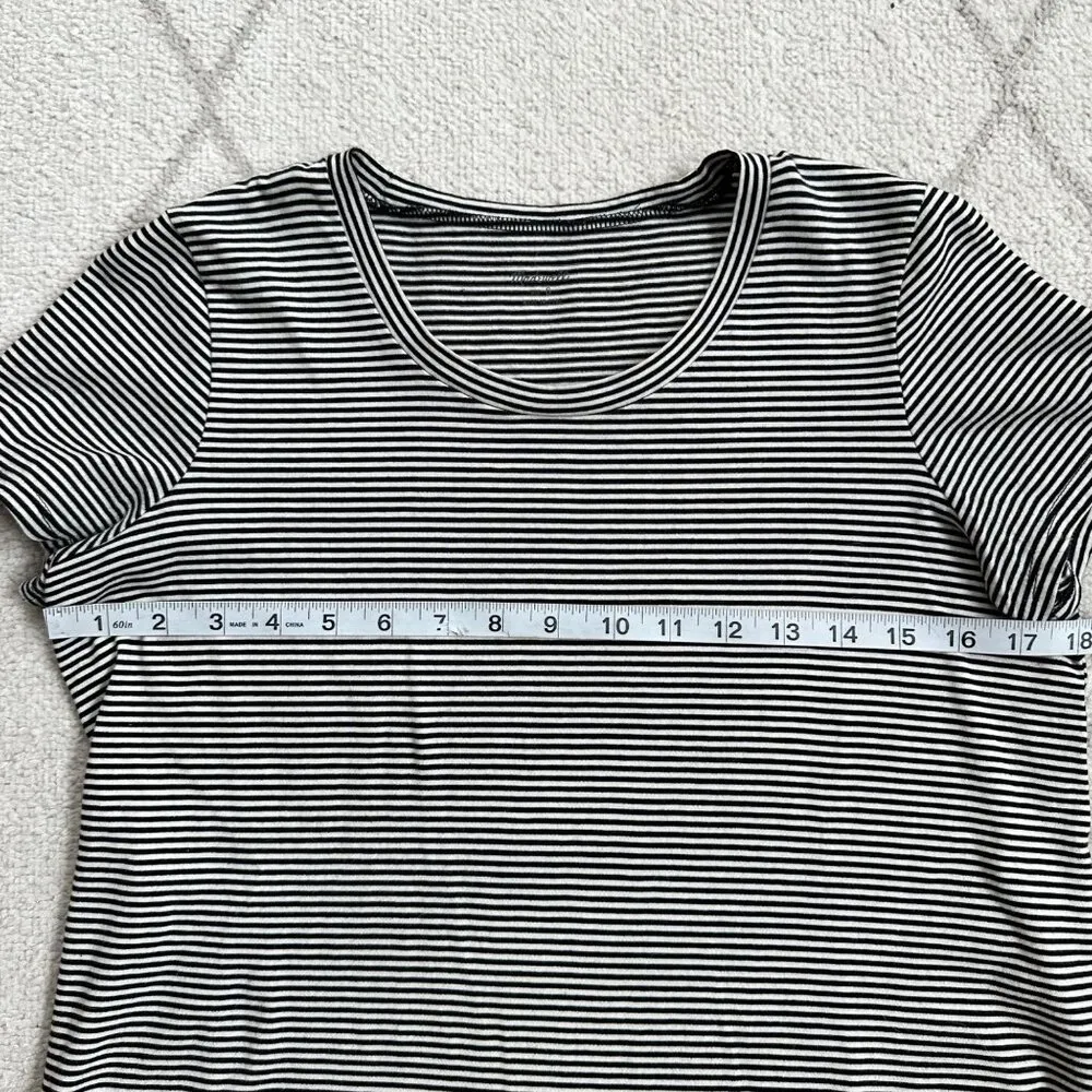 Madewell Short Sleeve Black/White Striped Tee Sz Small - Image 3