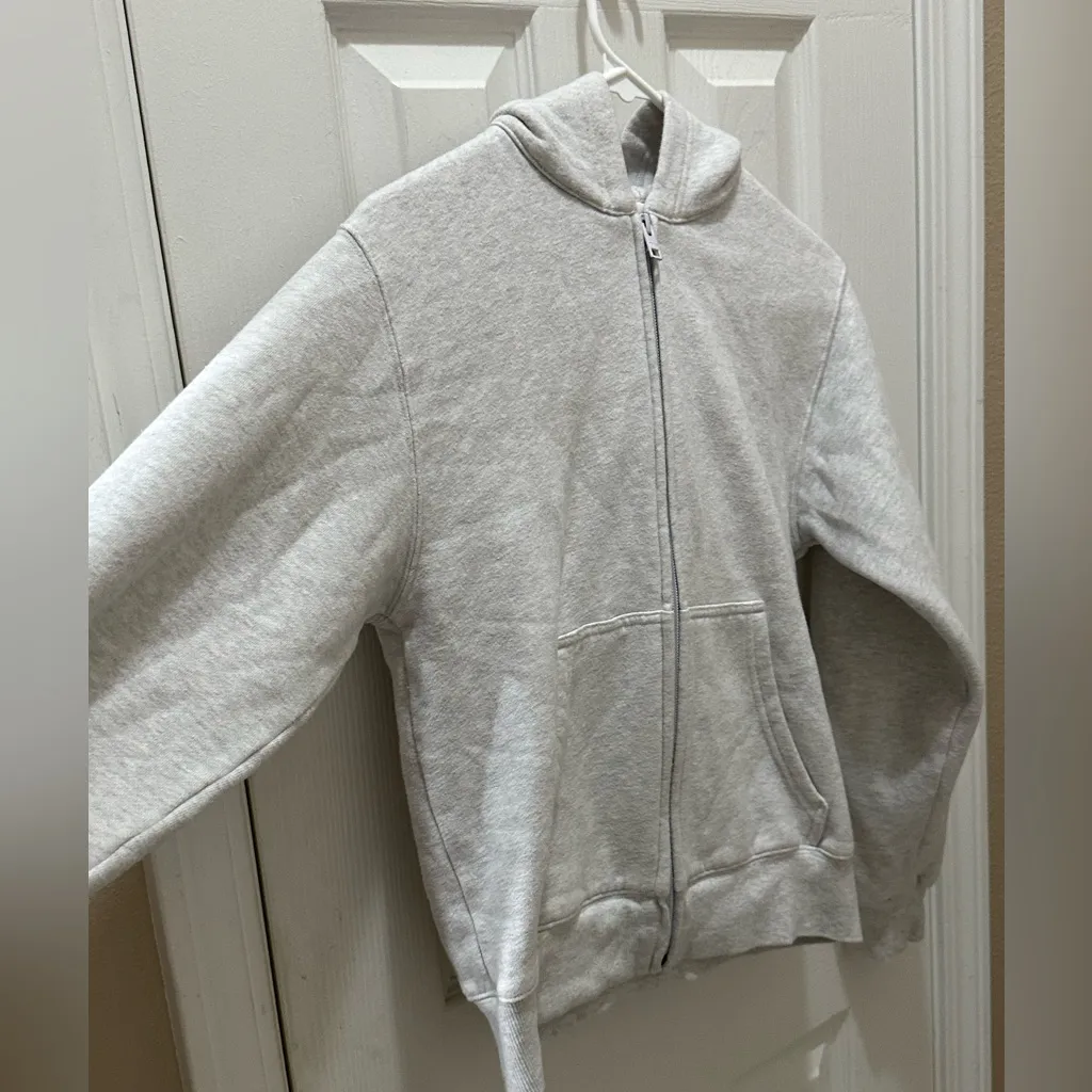 Aritzia TNA Jacket Women's 2XS light gray
Cozy Fleece Perfect Zip Hoodie Gray Size XXS - Image 13