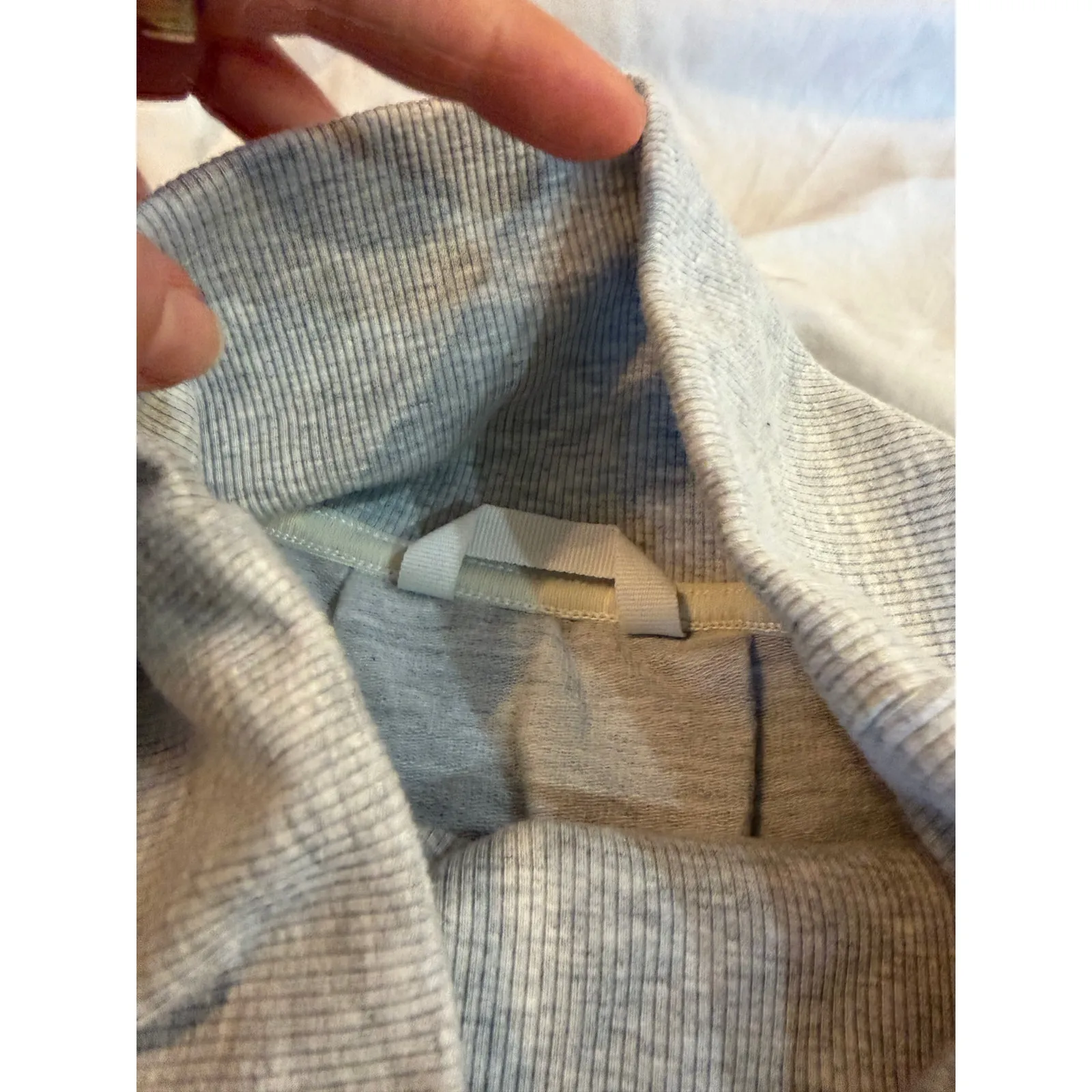 Lululemon Turtleneck Sweatshirt High Lines Pullover Size 8 - Image 6