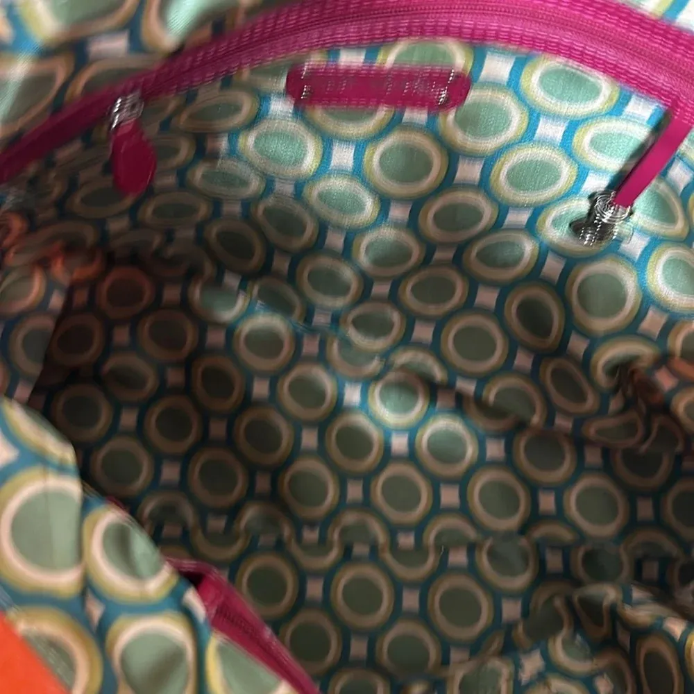 Kate Landry Pink-Orange Giraffe Tote - Image 8