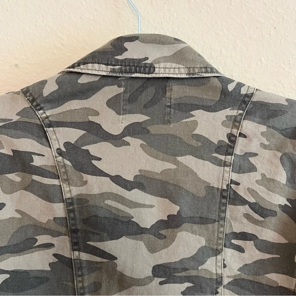 Mudd Camo Trucker Jacket Cotton Zipper Button Size L - Image 6