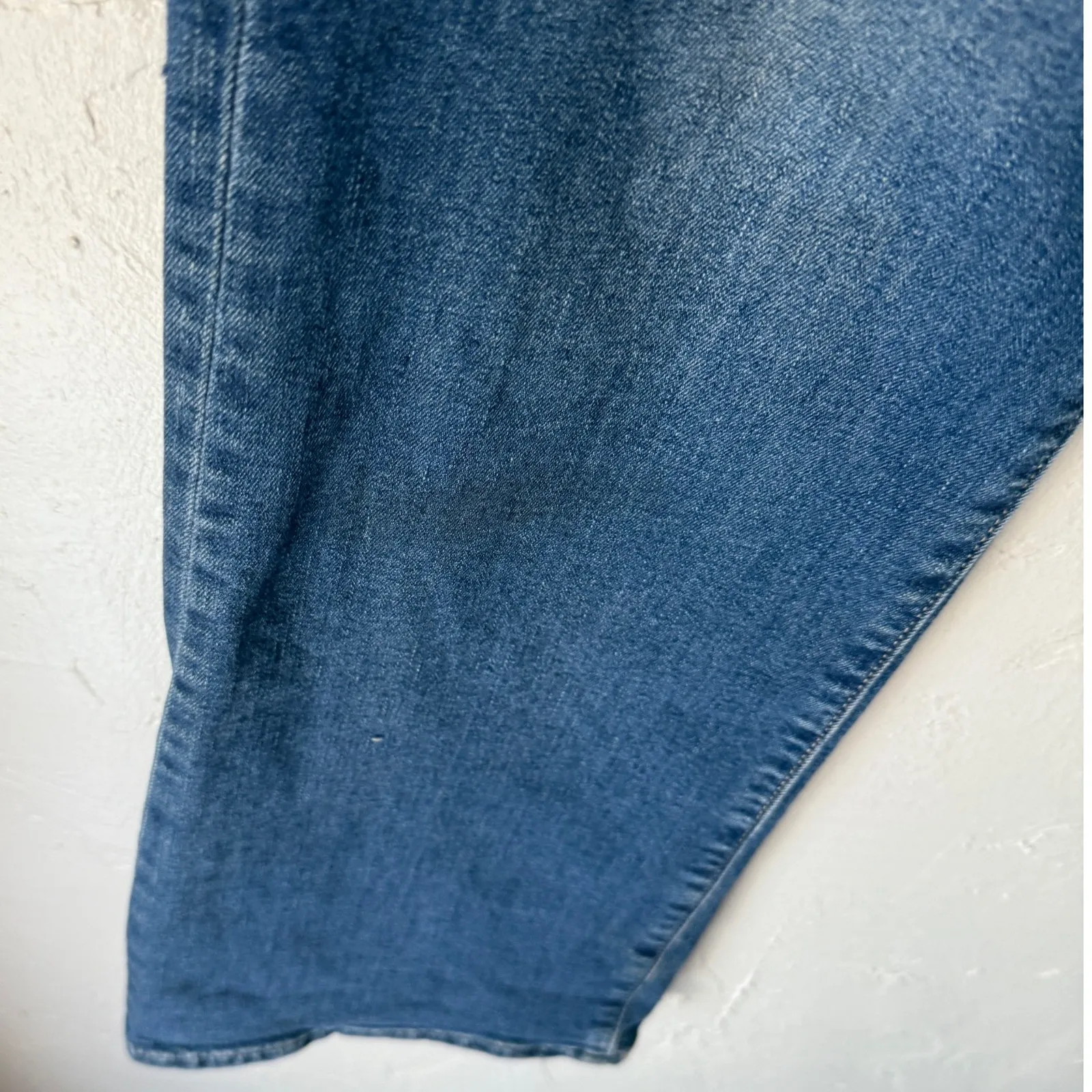 GAP Baby Boot Mid Rise Jeans Medium Wash Distressed Women 32 - Image 2