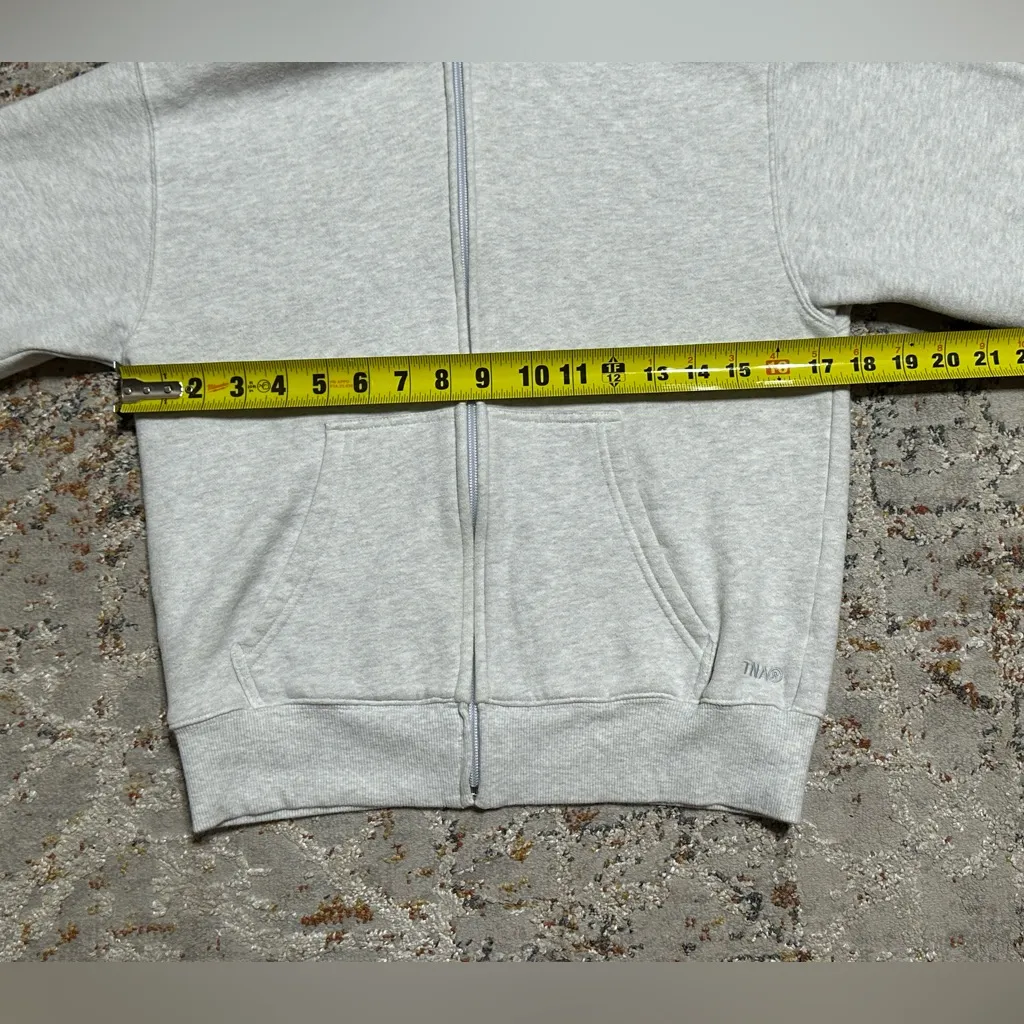 Aritzia TNA Jacket Women's 2XS light gray
Cozy Fleece Perfect Zip Hoodie Gray Size XXS - Image 5