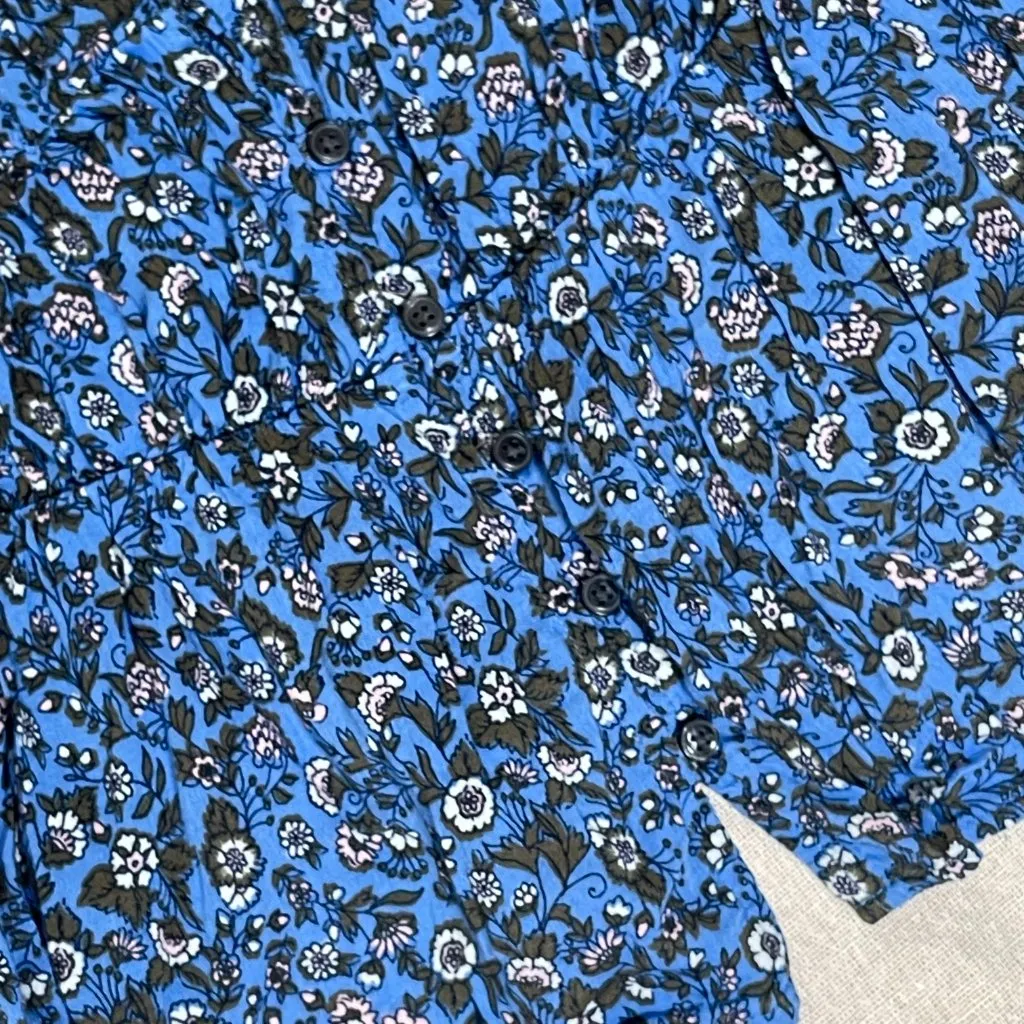 Old Navy | Blue Floral Waist-Defined V-Neck Button Front Blouse | Medium - Image 5
