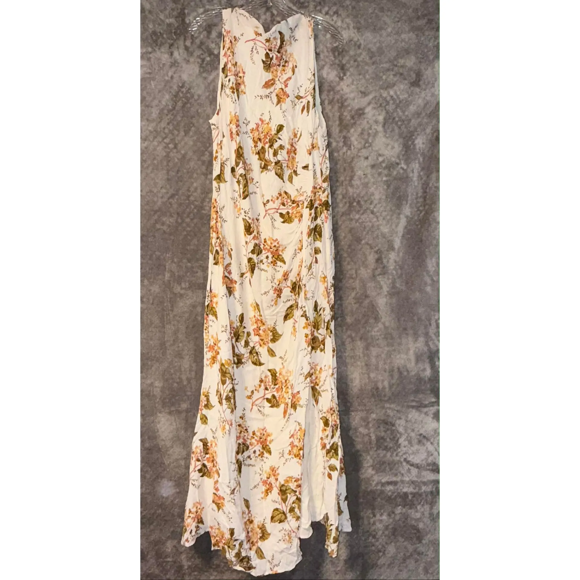 Reformation Senna sleeveless maxi dress in the "Bella" floral pattern size 18 - Image 3