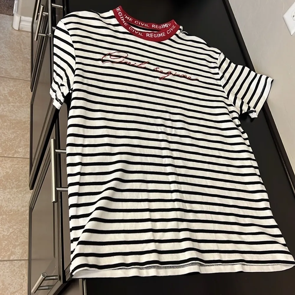 Civil Regime striped Tshirt, 100%Cotton, crew neck with signature trim size L Black Size L - Image 8