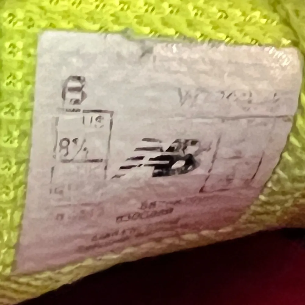 New Balance Running Sneakers 780BP3 Women’s Size 8.5 Black Pink - Image 2