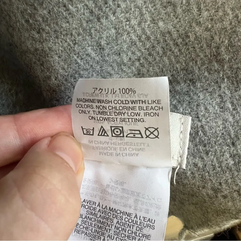 J Crew Cozy Oversize Gray white plaid Blanket Scarf fringe wrap - Image 5