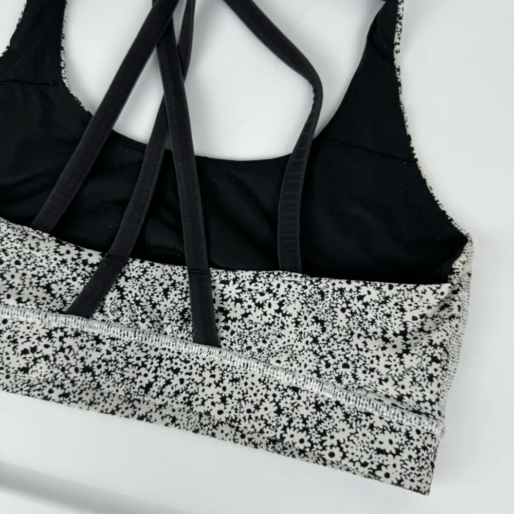 Lululemon Energy Bra Sz 6 Ditsy Daisy Black White Luxtreme - Image 15